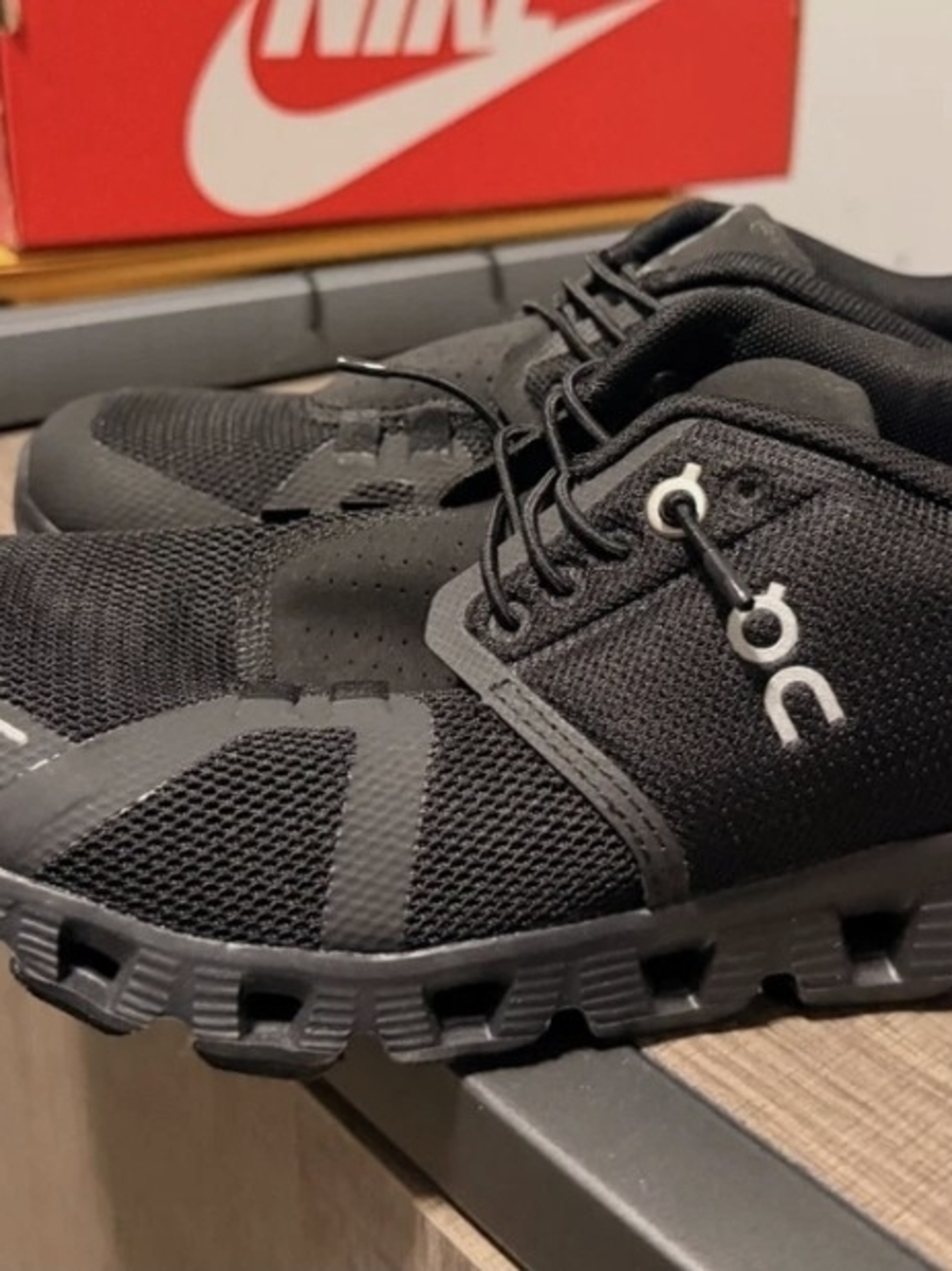 On Cloud 5 - All Black- Women Running Shoes